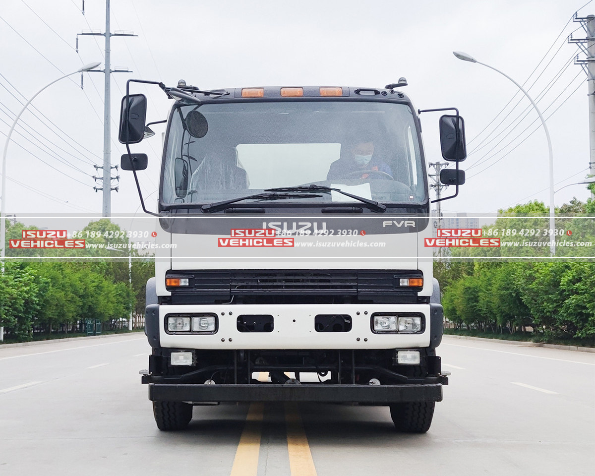 ISUZU 16CBM Forward Street Sweeper Head ISUZU 16CBM Forward Street Sweeper Head