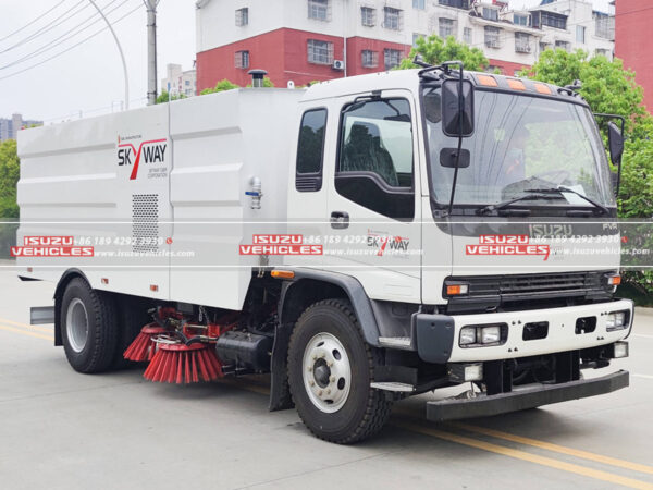 ISUZU 16CBM Forward Street Sweeper Side