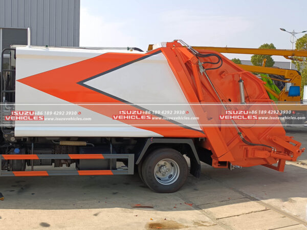 ISUZU 4CBM Trash Compactor Truck Body