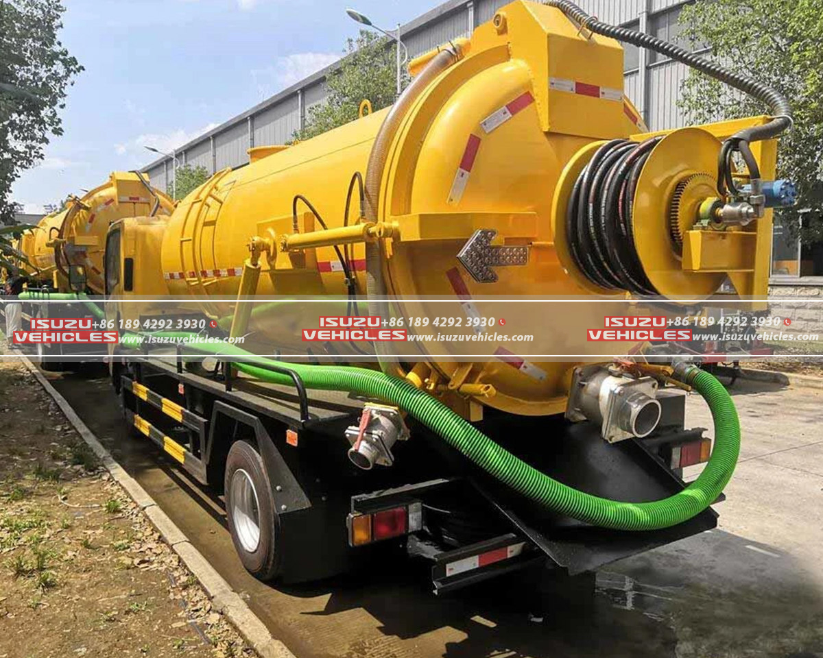 ISUZU 6000L Drain Jetting Truck Back ISUZU 6000L Drain Jetting Truck Back