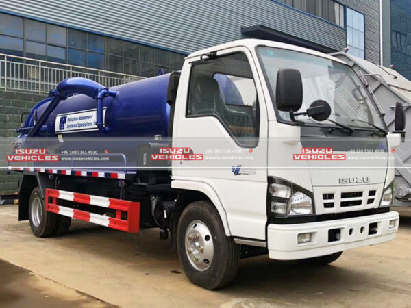 ISUZU Cesspit Emptier Vacuum Truck Right View