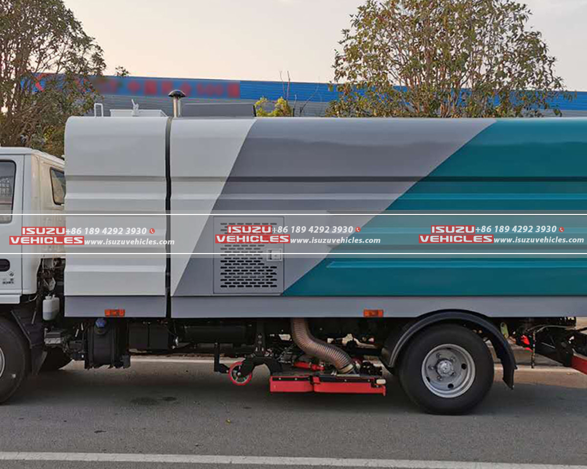 ISUZU NFR Vacuum Street Sweeper Body Details ISUZU NFR Vacuum Street Sweeper Body Details