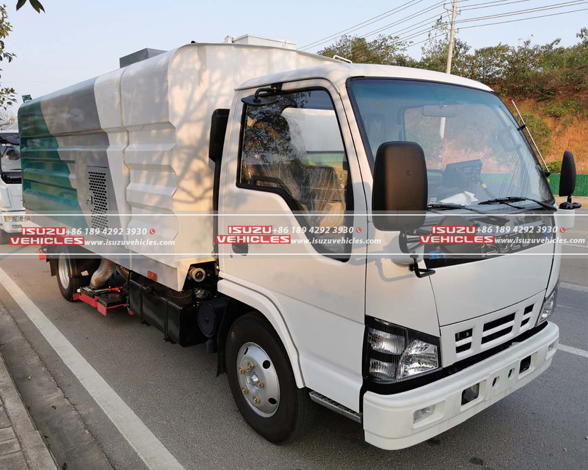 ISUZU NFR Vacuum Street Sweeper Head ISUZU NFR Vacuum Street Sweeper Head