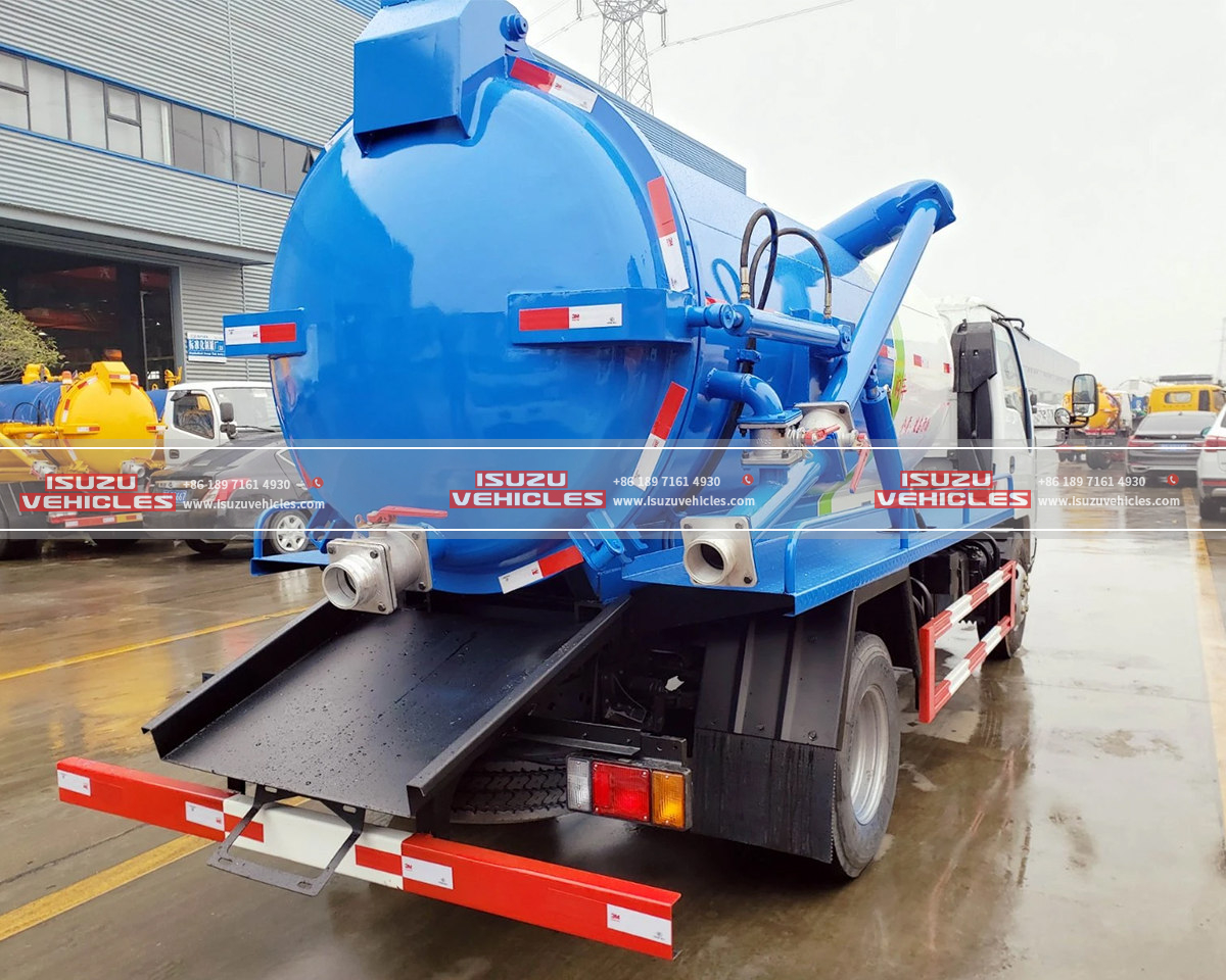 ISUZU NKR Sewage Pump Truck Right Back ISUZU NKR Sewage Pump Truck Right Back