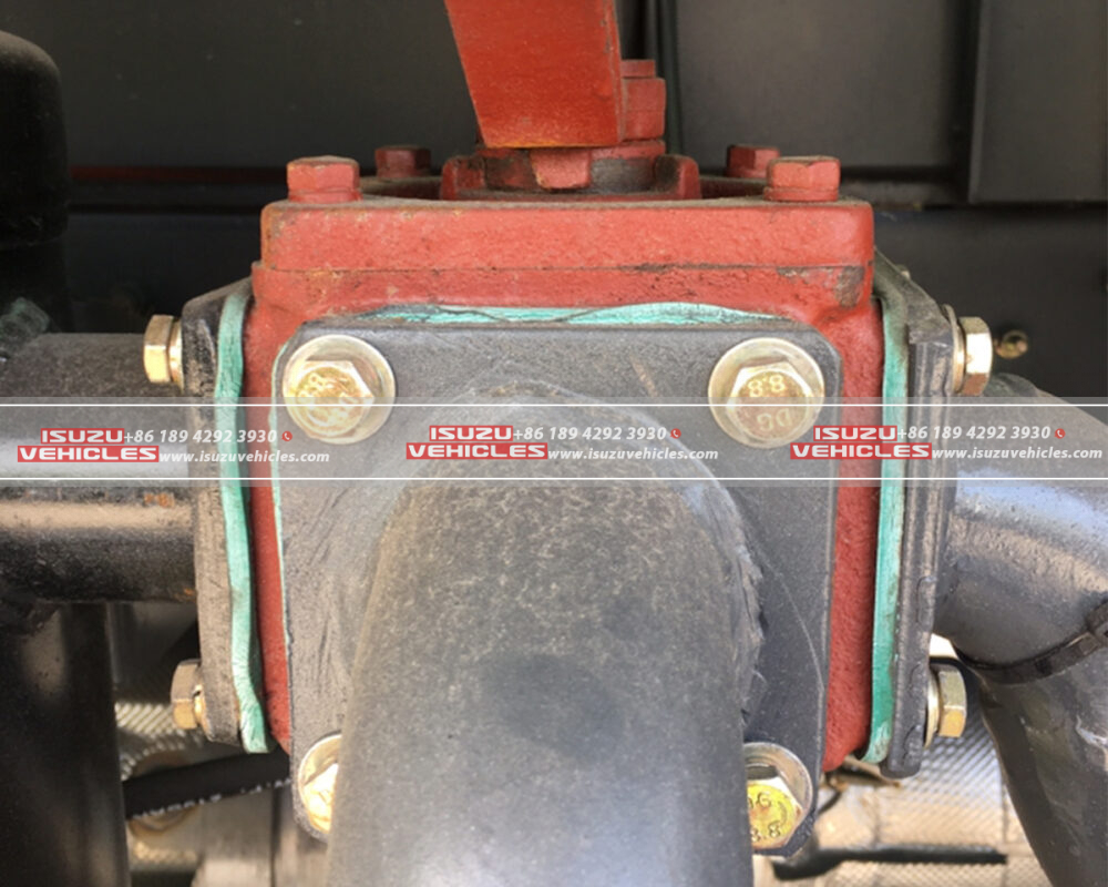 ISUZU Road Sweeper Cleaner Truck (1)