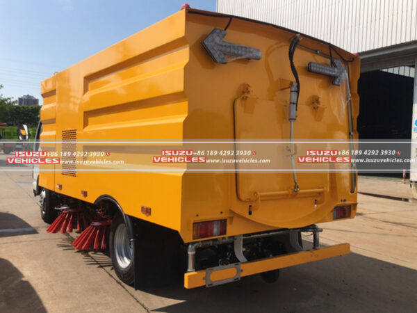 ISUZU Road Sweeper Cleaner Truck (2)
