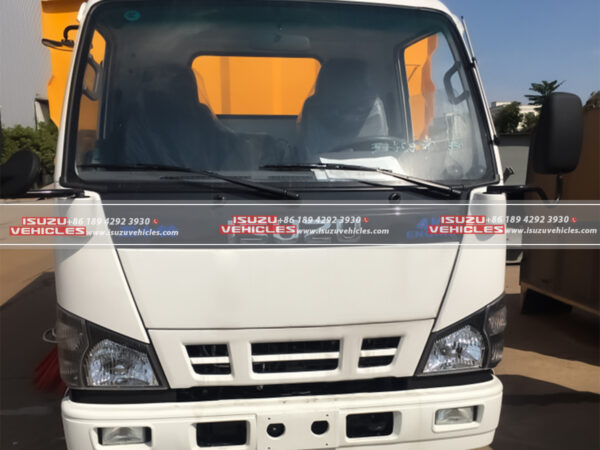 ISUZU Road Sweeper Cleaner Truck (7)
