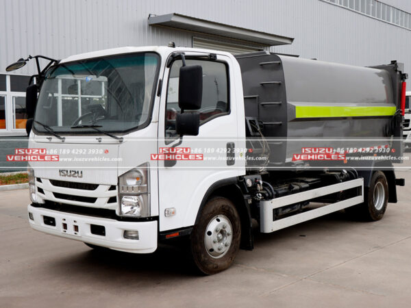 ISUZU Rufuse Side Loader Truck Front