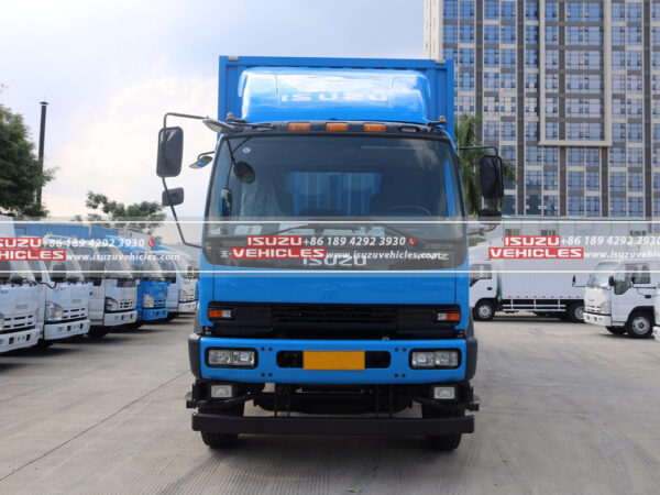 ISUZU 10 Meter Van Box Cargo Truck Tractor
