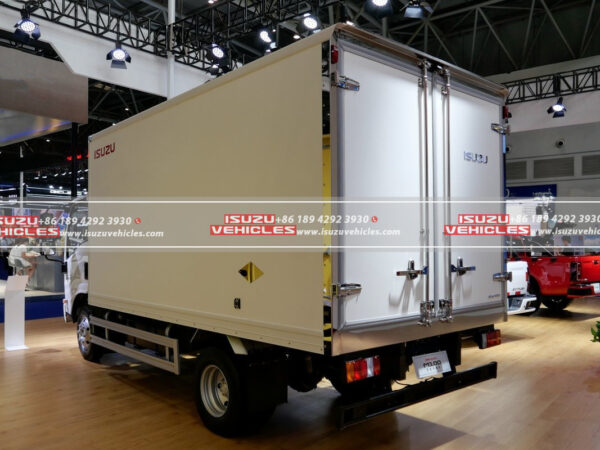 ISUZU 16 CBM Refrigerator Freezer Box Truck Back