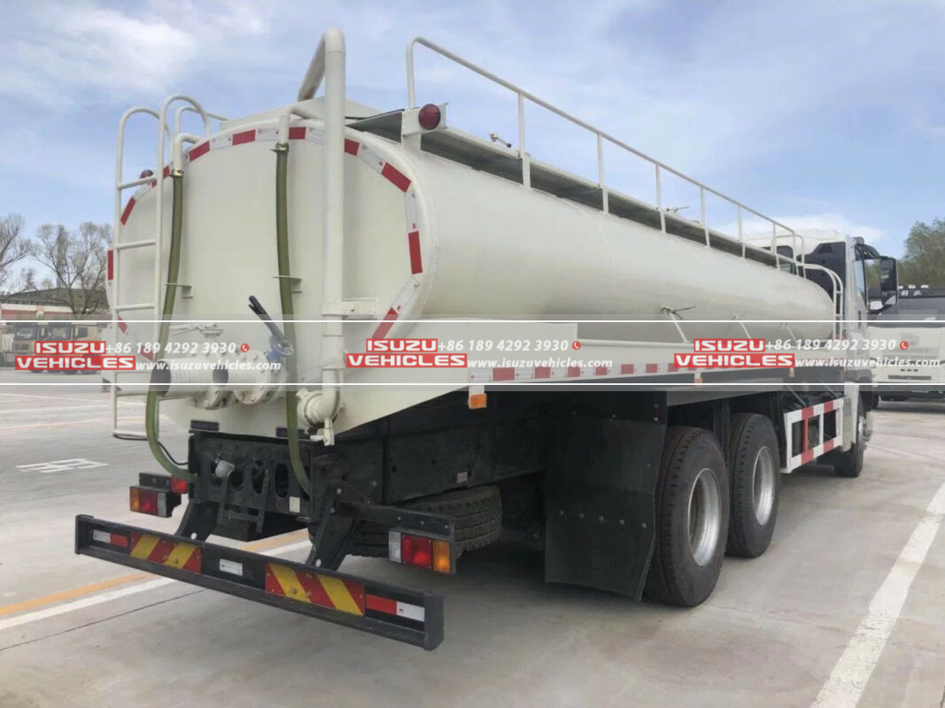 ISUZU 25 CBM Stainless Steel Water Sprinkler Tanker Truck Back