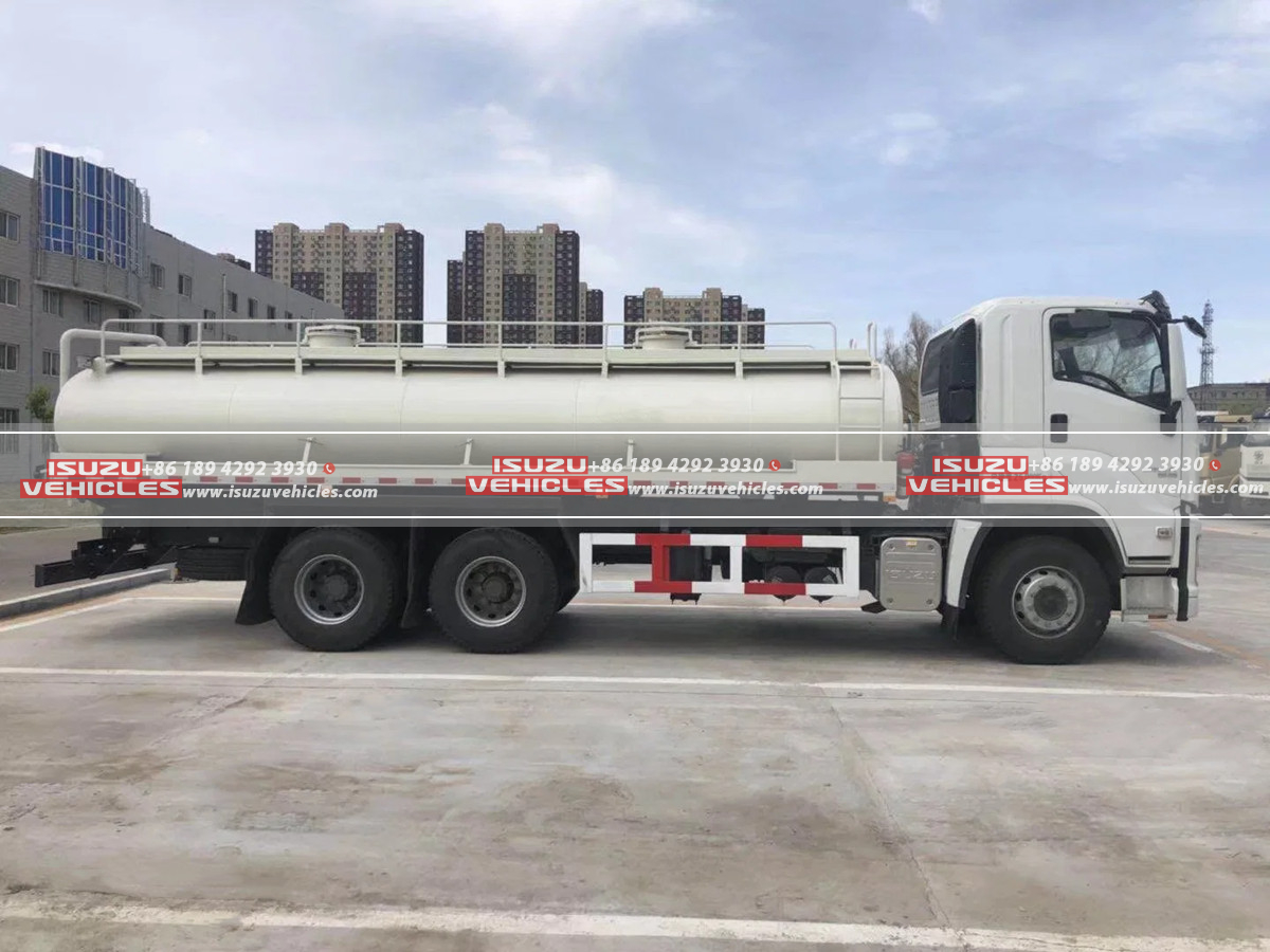 ISUZU 25 CBM Stainless Steel Water Sprinkler Tanker Truck Tanker ISUZU 25 CBM Stainless Steel Water Sprinkler Tanker Truck Tanker