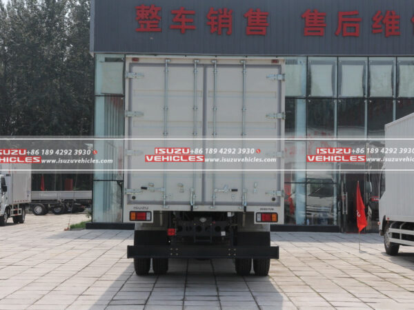 ISUZU 26 CBM Van Box Cargo Truck Back