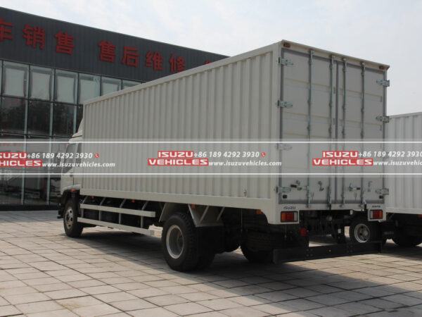 ISUZU 26 CBM Van Box Cargo Truck Back Left