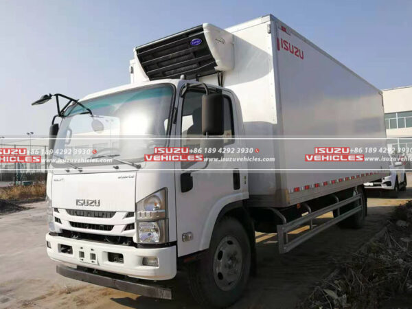 ISUZU 28 CBM Refrigerator Box Truck Left