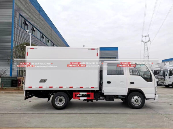 ISUZU 3 Ton Refrigerated Refrigerator Van Truck Box