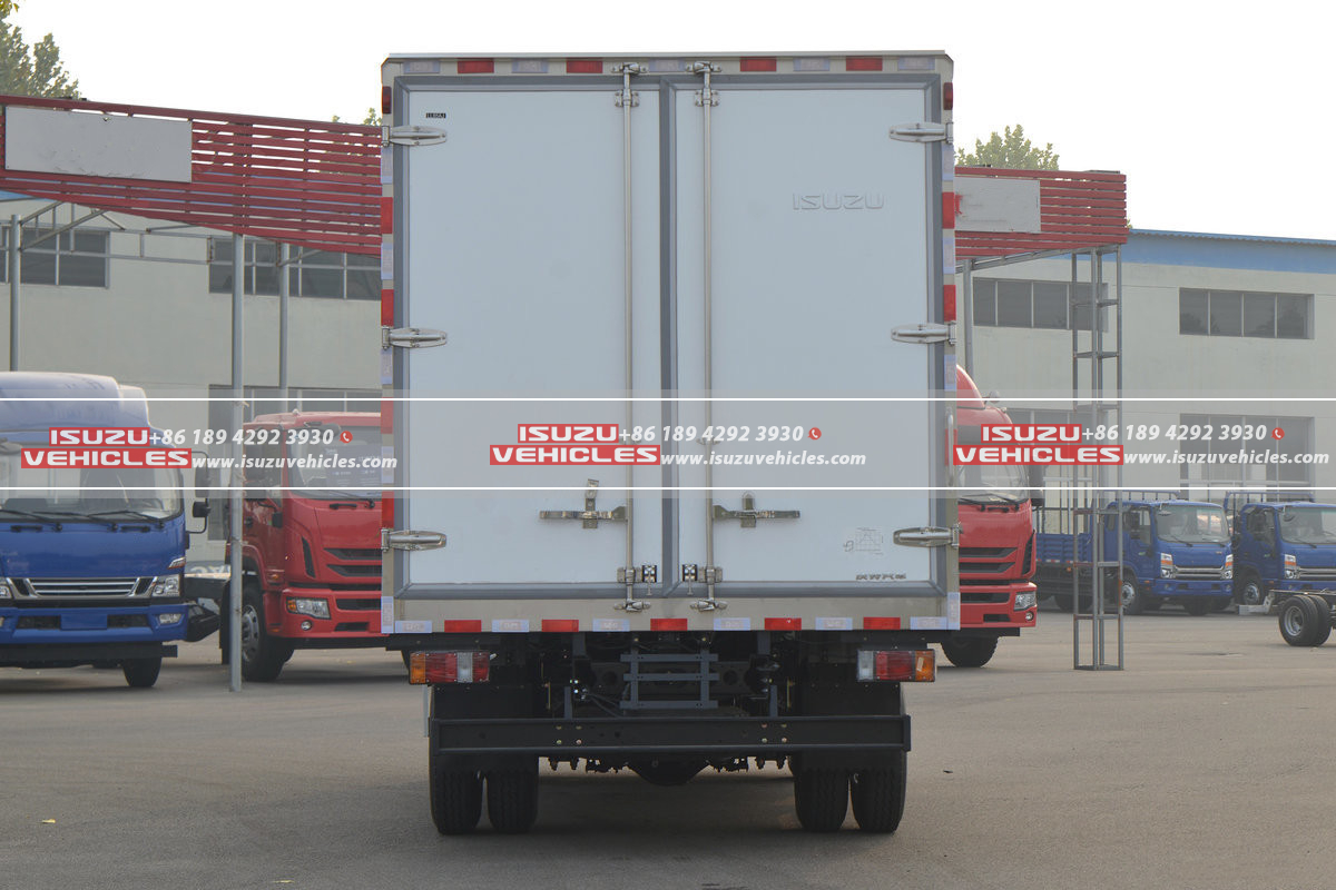 ISUZU 36 CBM Refrigerated Box Truck Box ISUZU 36 CBM Refrigerated Box Truck Box