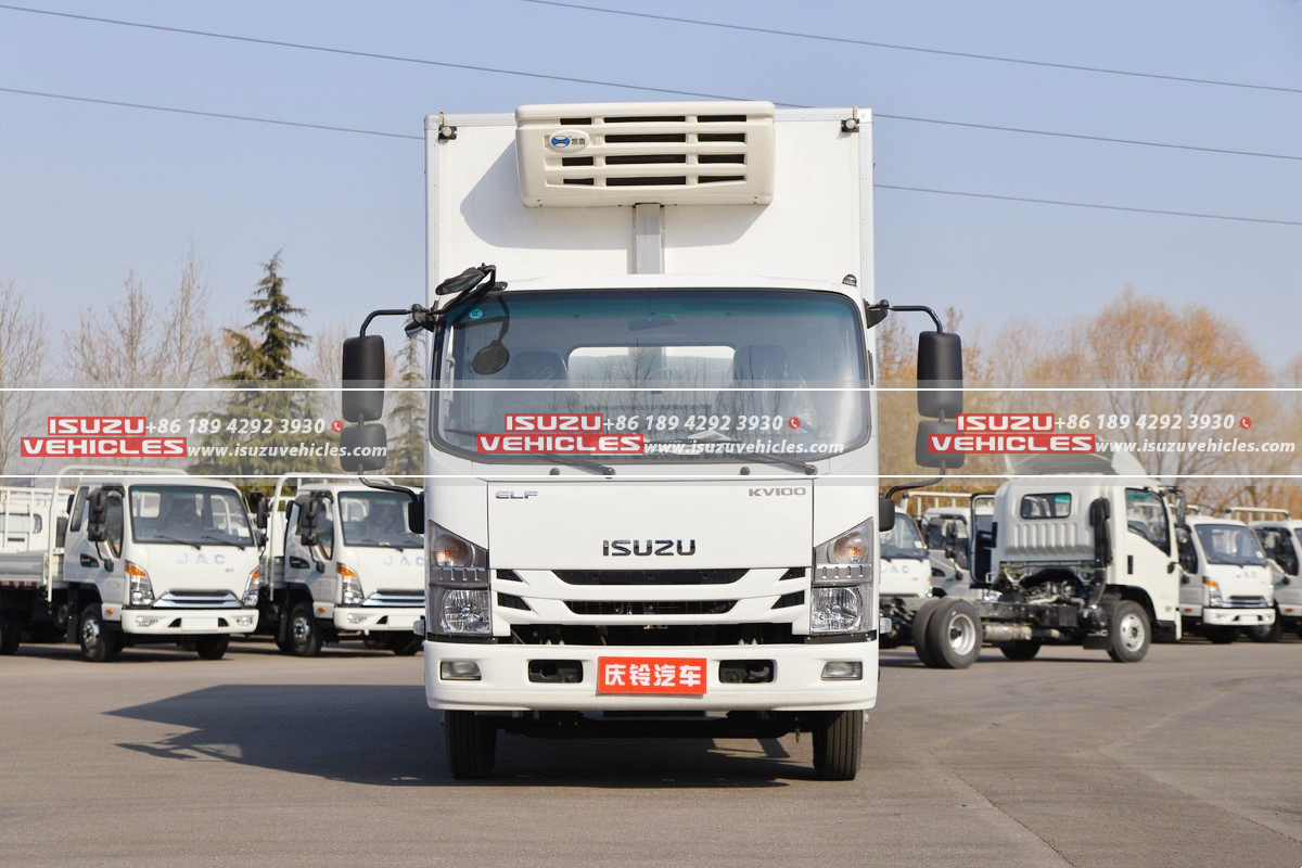 ISUZU 4 Meter Refrigerated Cargo Delivery Truck Tractor ISUZU 4 Meter Refrigerated Cargo Delivery Truck Tractor