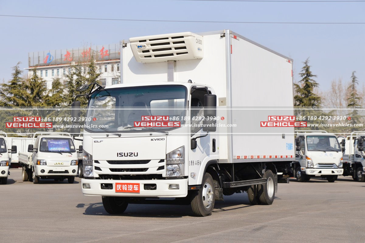ISUZU 4 Meter Refrigerated Cargo Delivery Truck ISUZU 4 Meter Refrigerated Cargo Delivery Truck