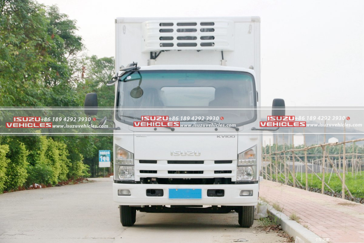 ISUZU 4 Meter Refrigerated Van Truck Tractor