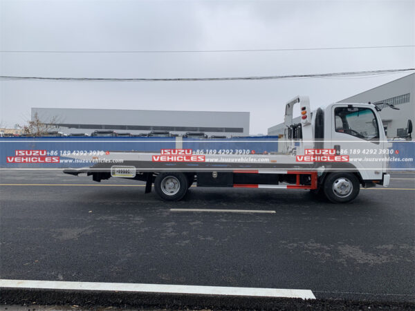 ISUZU 4 Ton Flatbed Rollback Tow Truck Left Side