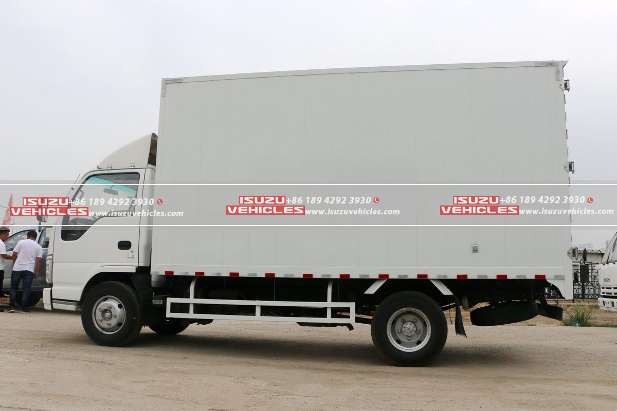 ISUZU 4.3 Meter Single-Row Box Cargo Light Truck Body ISUZU 4.3 Meter Single-Row Box Cargo Light Truck Body