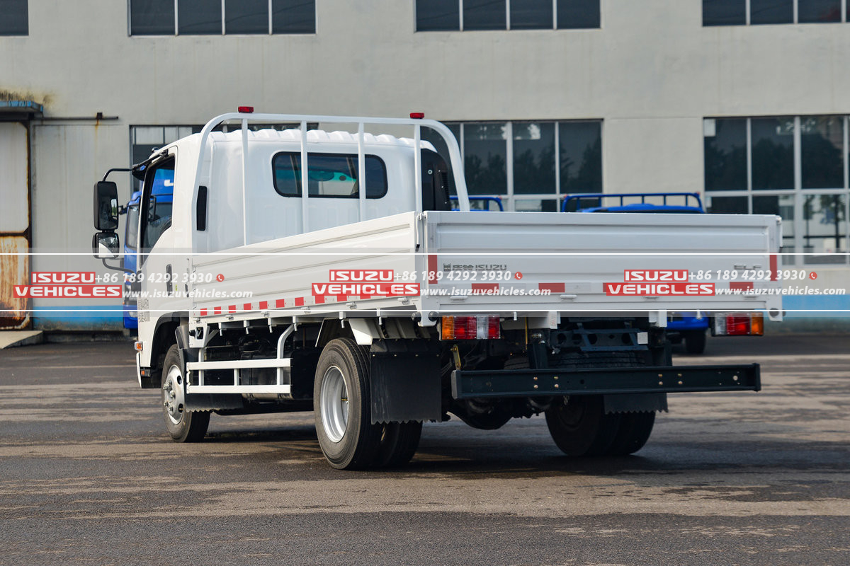 ISUZU 4M Single Row Van Dump Truck Left Back ISUZU 4M Single Row Van Dump Truck Left Back