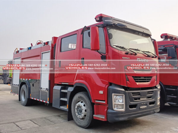 ISUZU 4X4 Water and Foam fire truck
