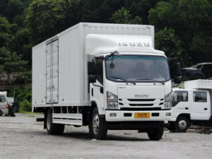 ISUZU 5-10 CBM Cube Van Caged Box Truck