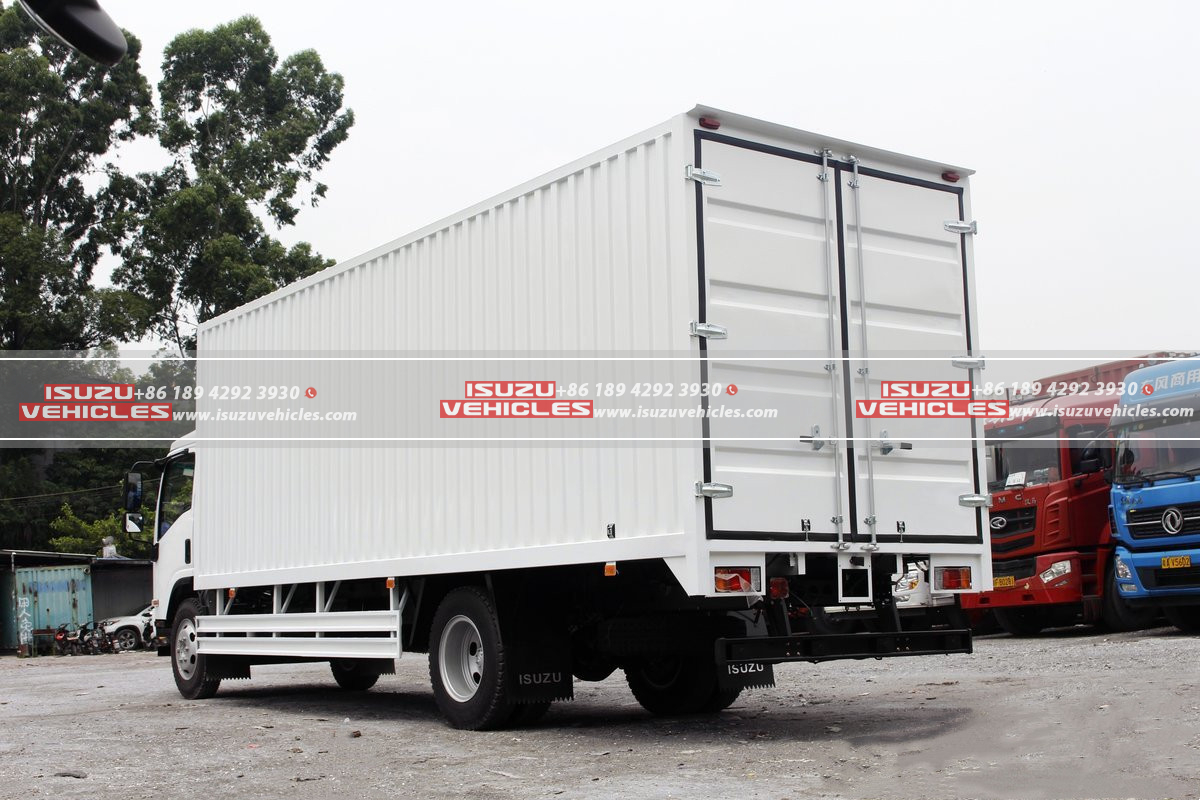 ISUZU 5-10 CBM Cube Van Caged Box Truck Left Back ISUZU 5-10 CBM Cube Van Caged Box Truck Left Back