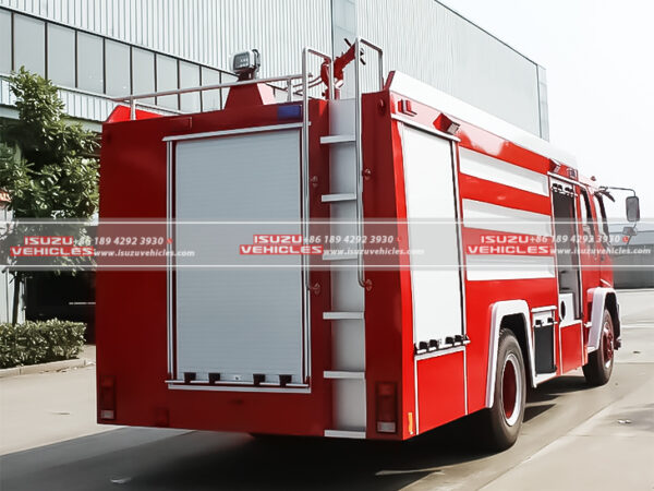 ISUZU 5000L CAFS Fire Truck Back