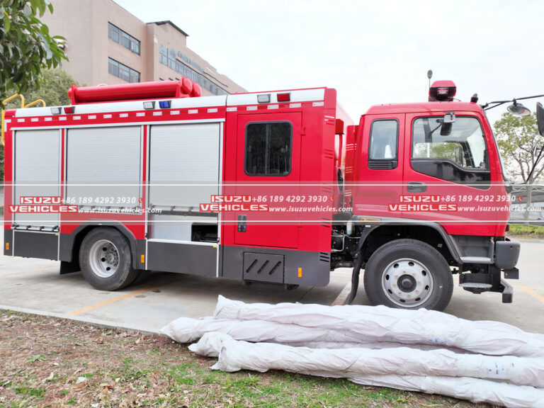 ISUZU 5000L Water 300L Foam Firefighting Truck