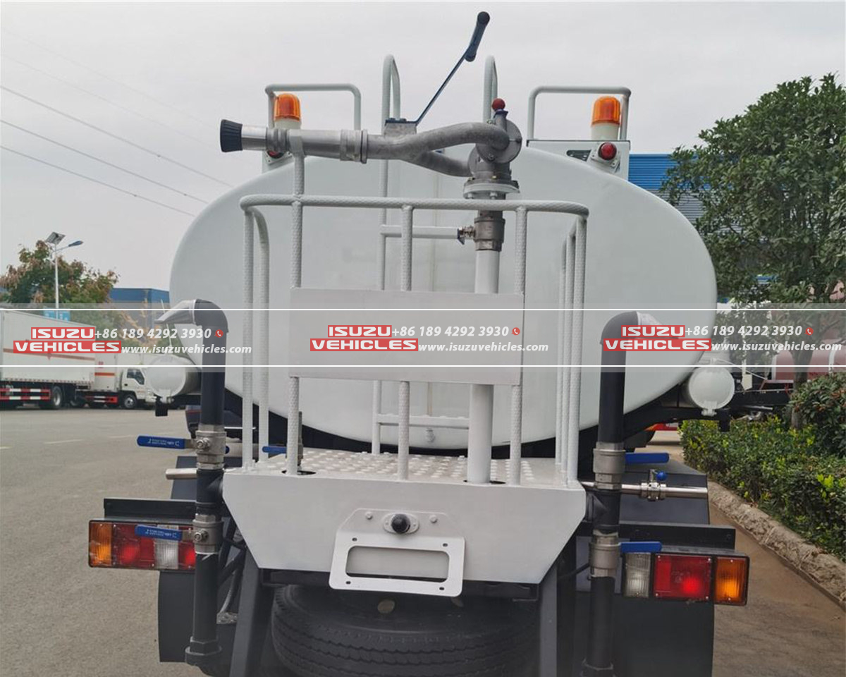 ISUZU 5000L Water Sprinkler Lorry Back ISUZU 5000L Water Sprinkler Lorry Back
