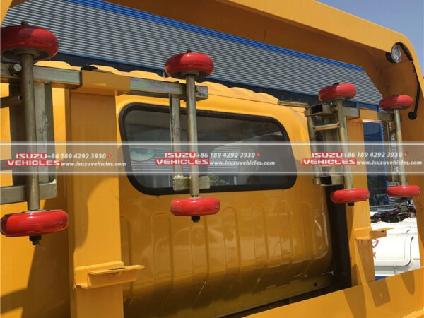 ISUZU 6 Ton Multipurpose Platform Car Carrier Tow Truck Back