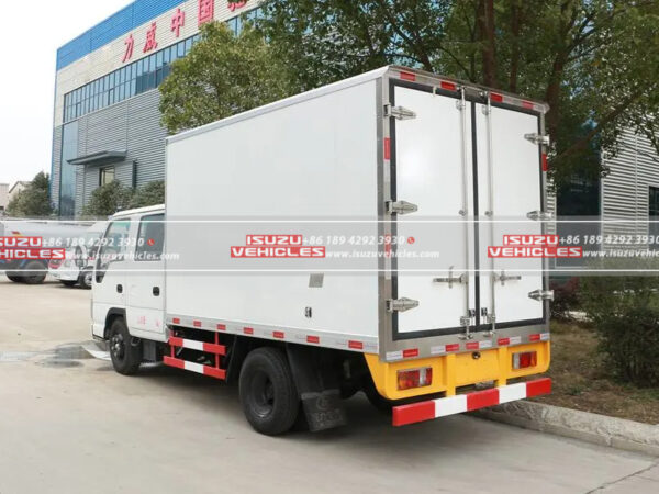 ISUZU 6 Ton Refrigerated Cooling Box Truck Side Back