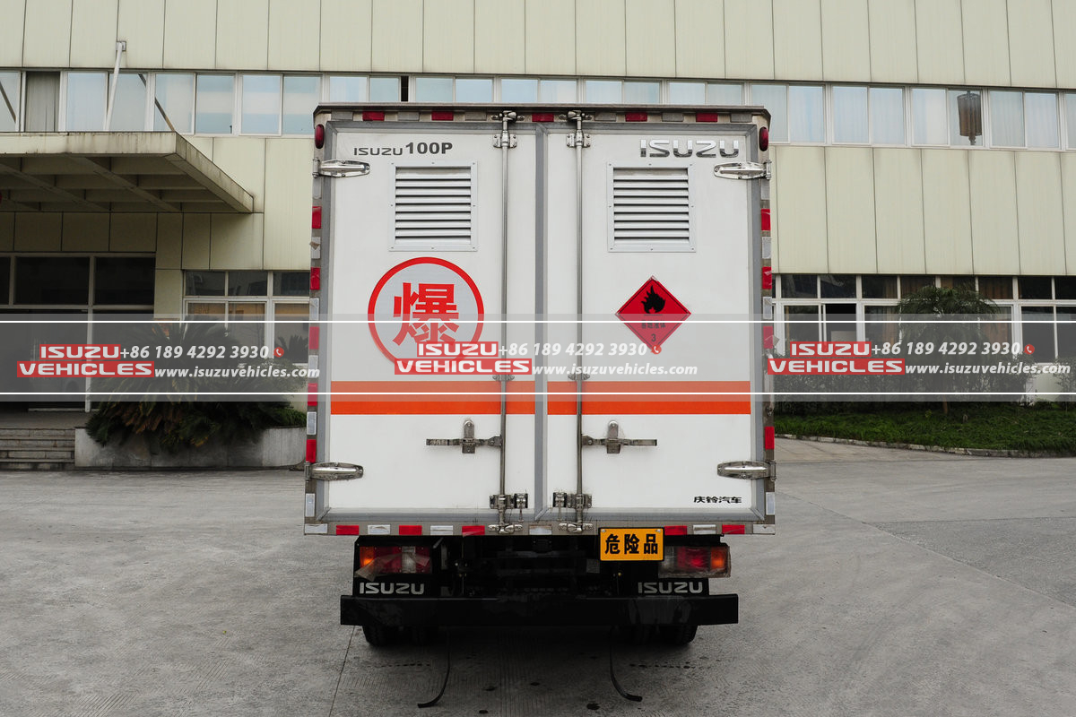 ISUZU Blasting Equipment Transport Cargo Truck Box ISUZU Blasting Equipment Transport Cargo Truck Box