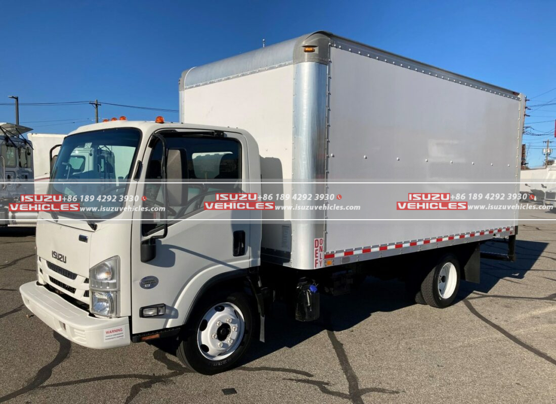 ISUZU Box Truck