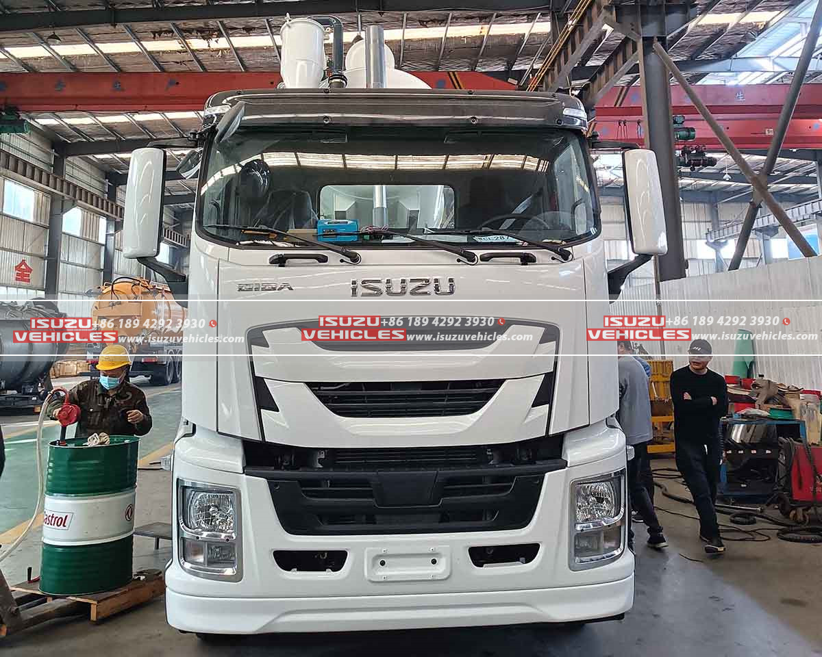 ISUZU Combined Sewer Jetting Truck Head ISUZU Combined Sewer Jetting Truck Head
