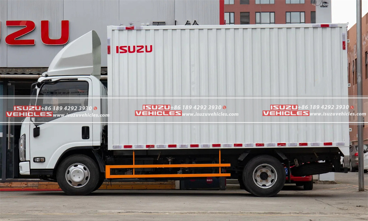 ISUZU Manual Cargo Box Van Truck Box