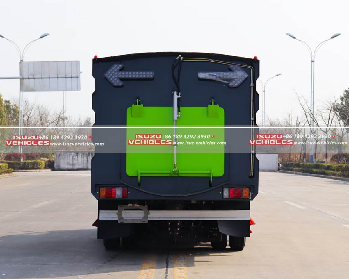 ISUZU Mini Street Sweeper Truck Back ISUZU Mini Street Sweeper Truck Back