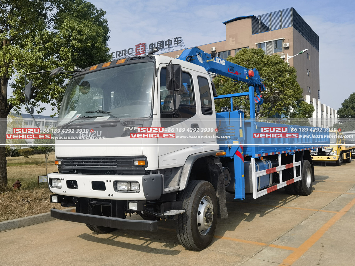 ISUZU Offroad Truck Mounted 5 Ton XCMG Crane ISUZU Offroad Truck Mounted 5 Ton XCMG Crane