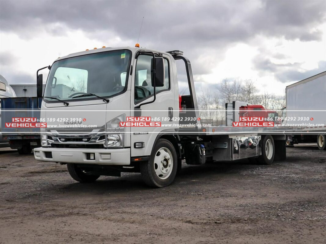 Isuzu Tow Trucks Assist in UAE: Towing Solutions for Every Need