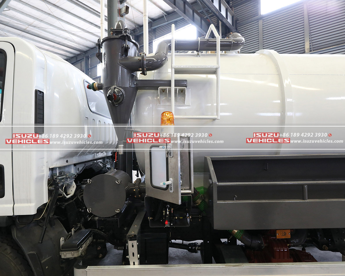 ISUZU Vacuum Sewer Truck Controller ISUZU Vacuum Sewer Truck Controller