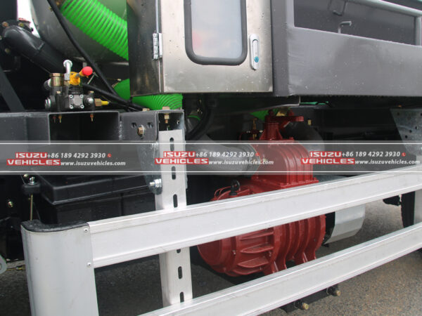 ISUZU Vacuum Sewer Truck Vacuum Pump