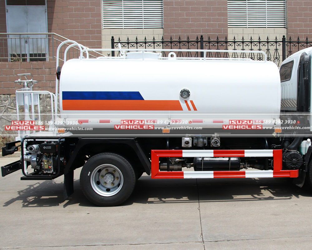 ISUZU Water Tank Bowser Truck Body Details