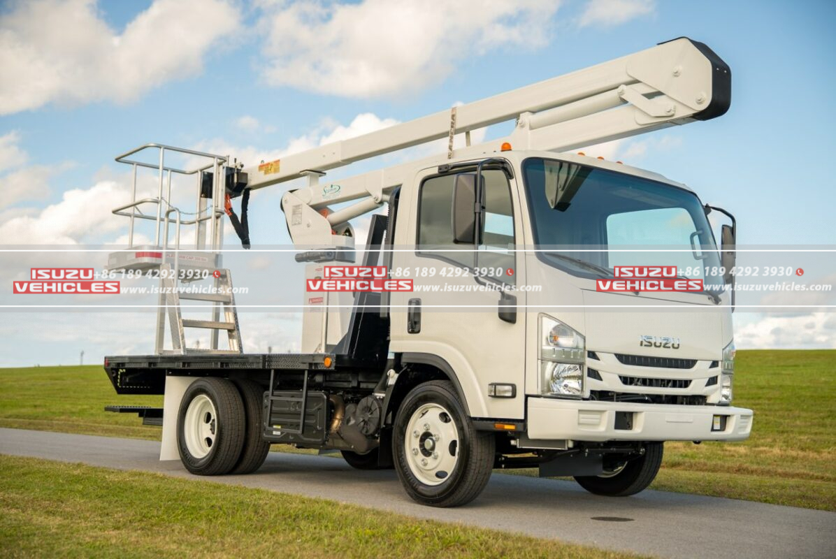 ISUZU bucket truck