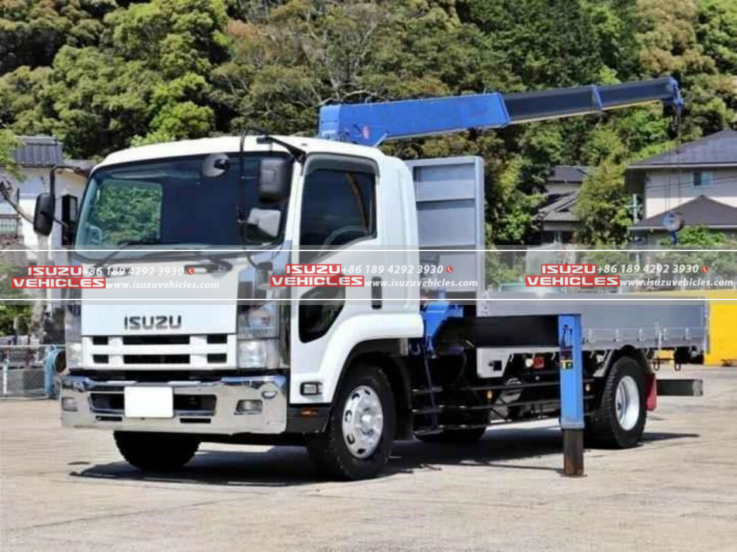 ISUZU crane truck