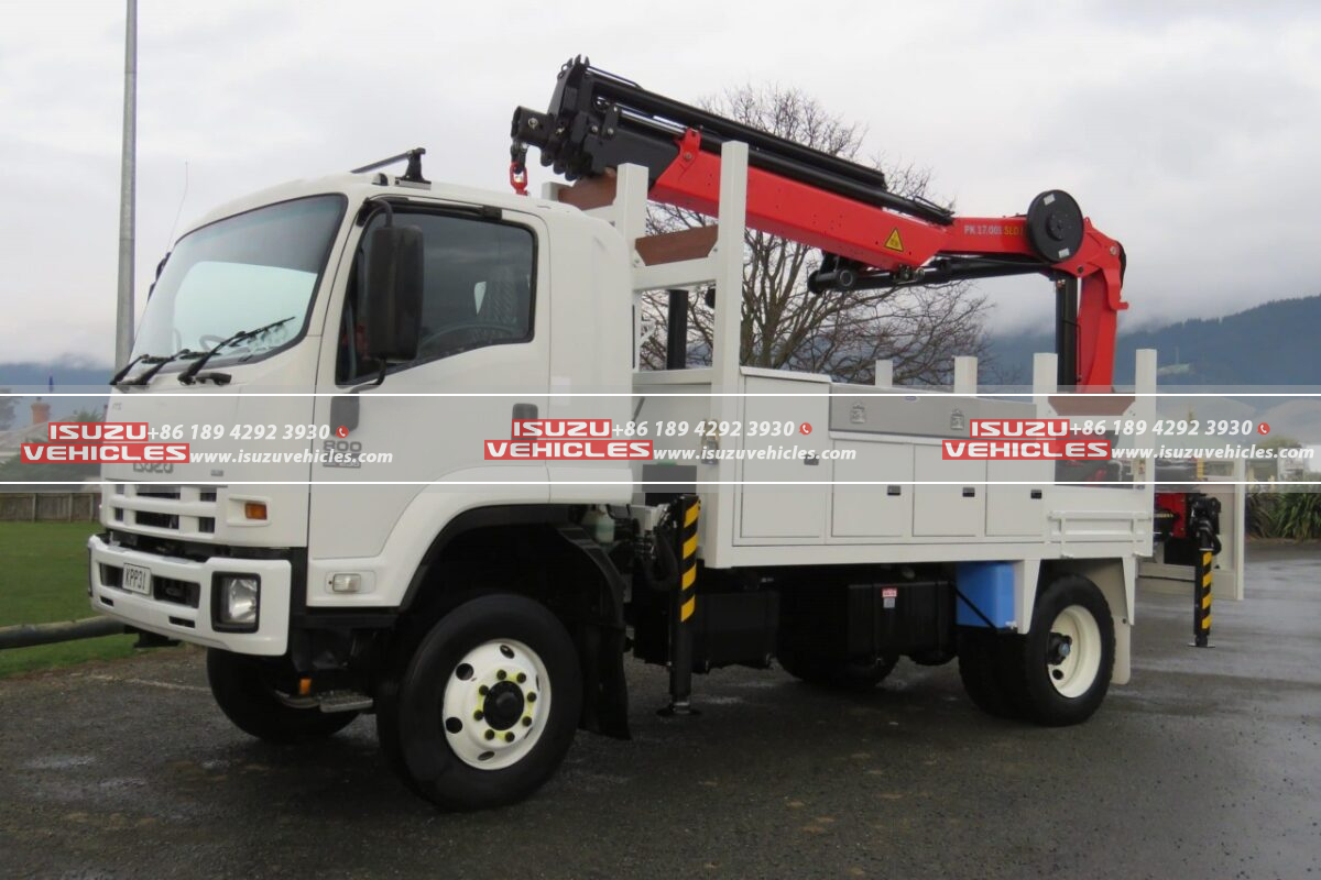 ISUZU crane truck (5)