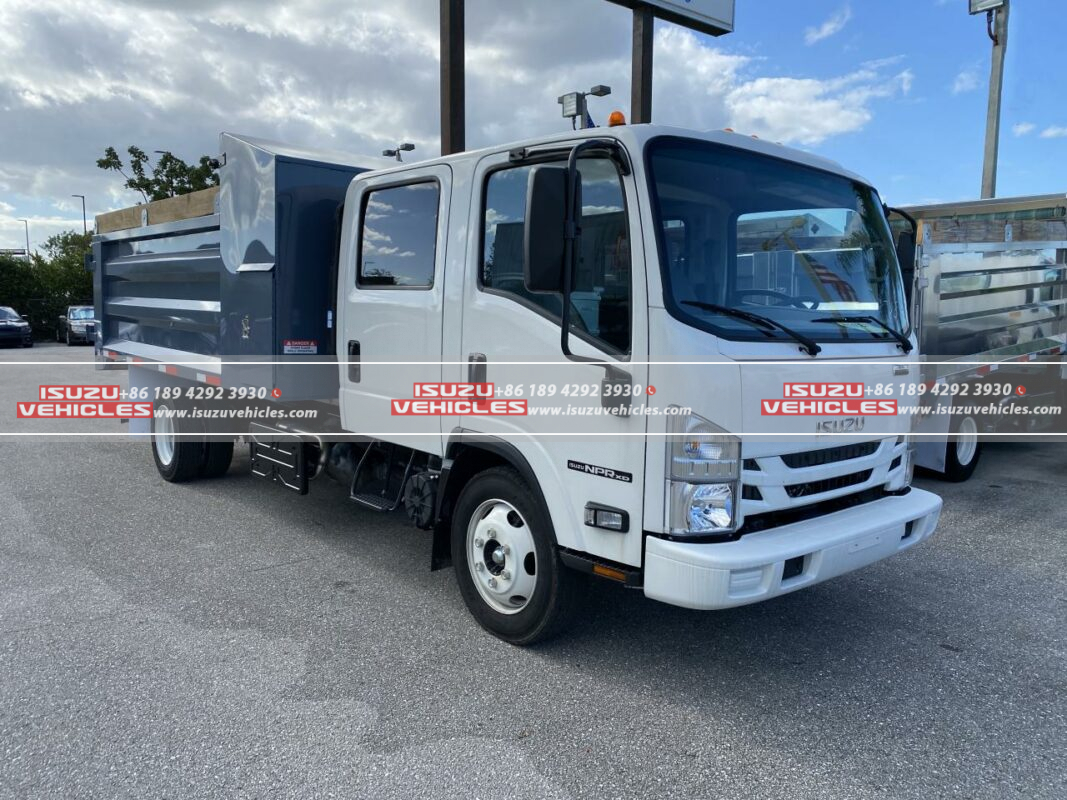 ISUZU dump truck