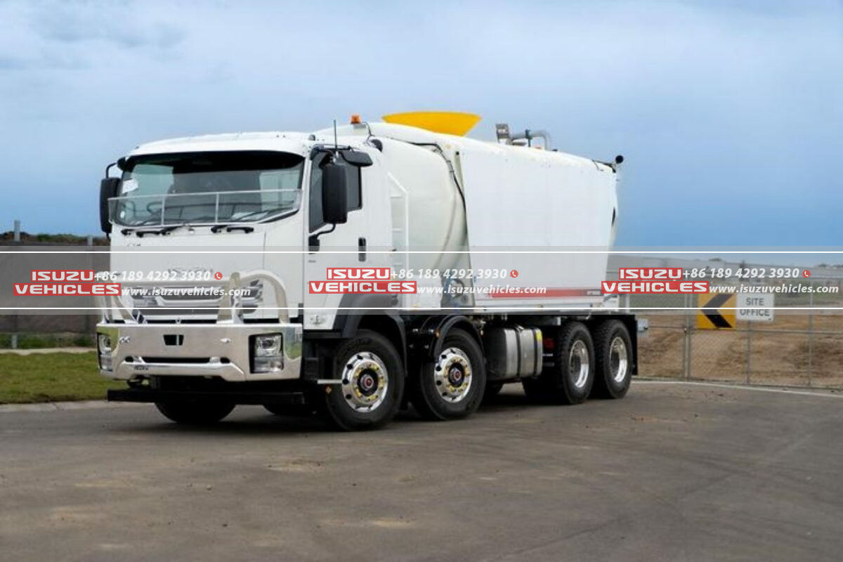 ISUZU Water Mist Trucks in El Salvador: Precision and Efficiency Combined